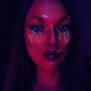 Meet your Posher, Kenda